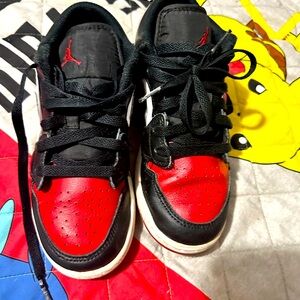 Nike Jordan Boys size 3.5Year